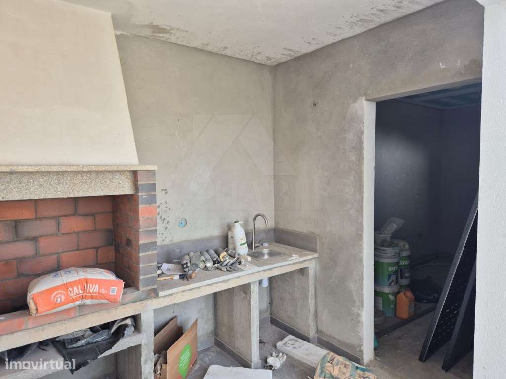Moradia T3 de Arquitetura Moderna, com piscina - Correlhã, Ponte de...-6