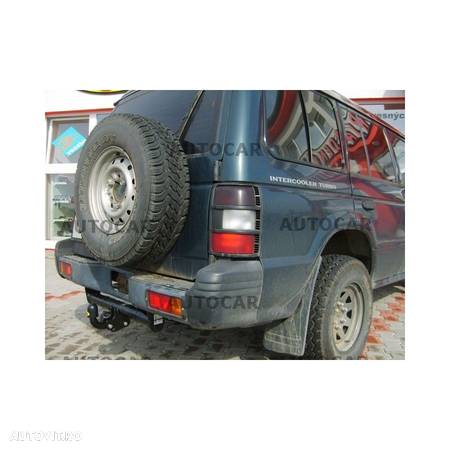 Carlig de remorcare pentru MITSUBISHI PAJERO - 3/5usi., ( V2/V4 ) - sistem semidemontabil -cu suruburi - din 1991 pana 2002/02 - 13