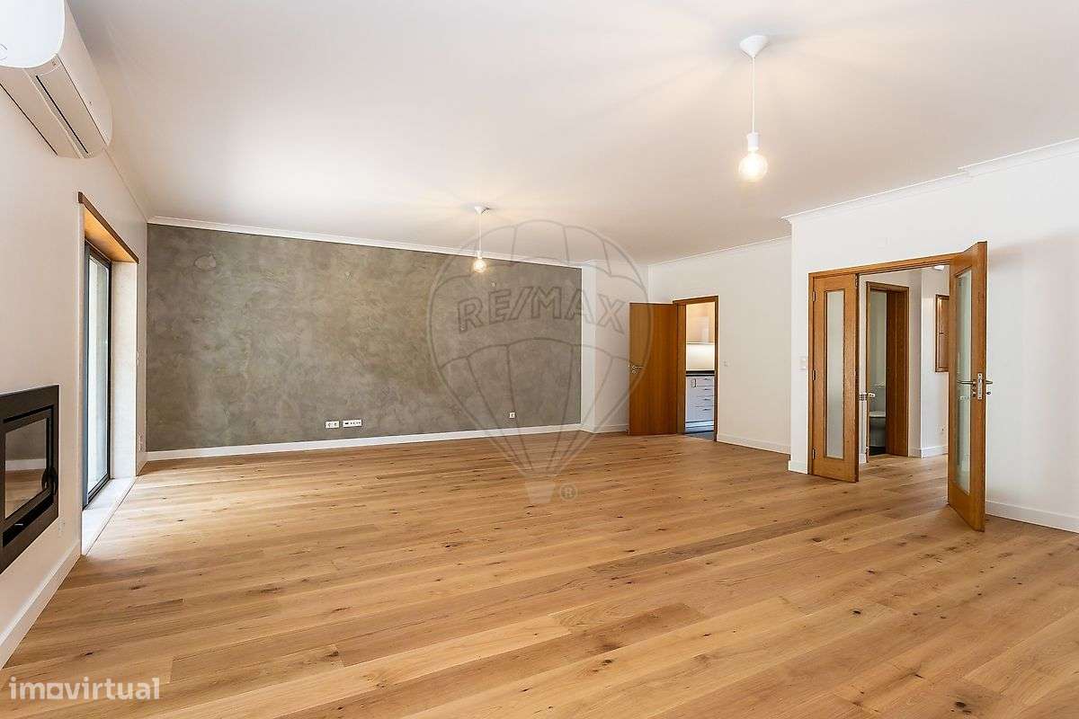 Moradia T4 para arrendamento - Grande imagem: 4/44