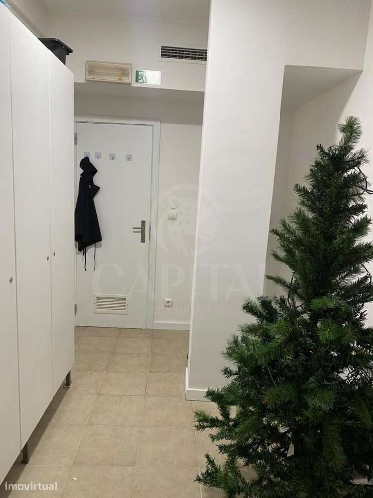 Clínica de Estética e Cabeleireiro com 150m2 - Grande imagem: 4/20