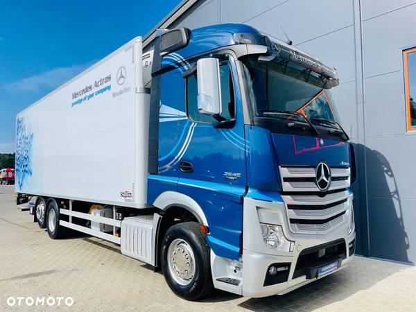 Mercedes-Benz Actros 2545 E6 / chłodnia multitemperatura / 21 Epal /  / 6x2 / Świeżo z Niemiec ! - 2