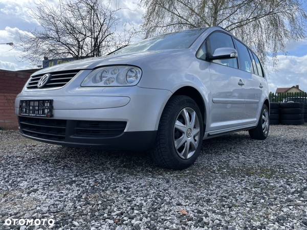 Volkswagen Touran 1.6 Trendline - 11