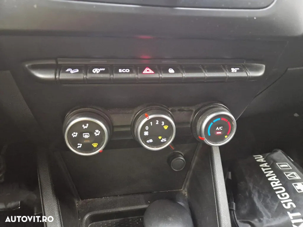 Dacia Duster 1.5 dCi 4WD Comfort - 9