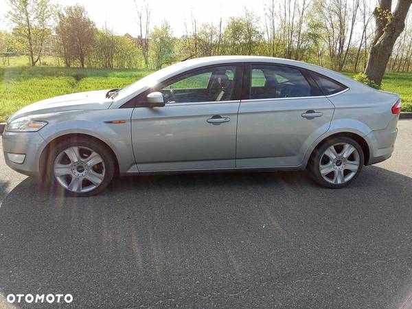 Ford Mondeo 2.0 Titanium - 1