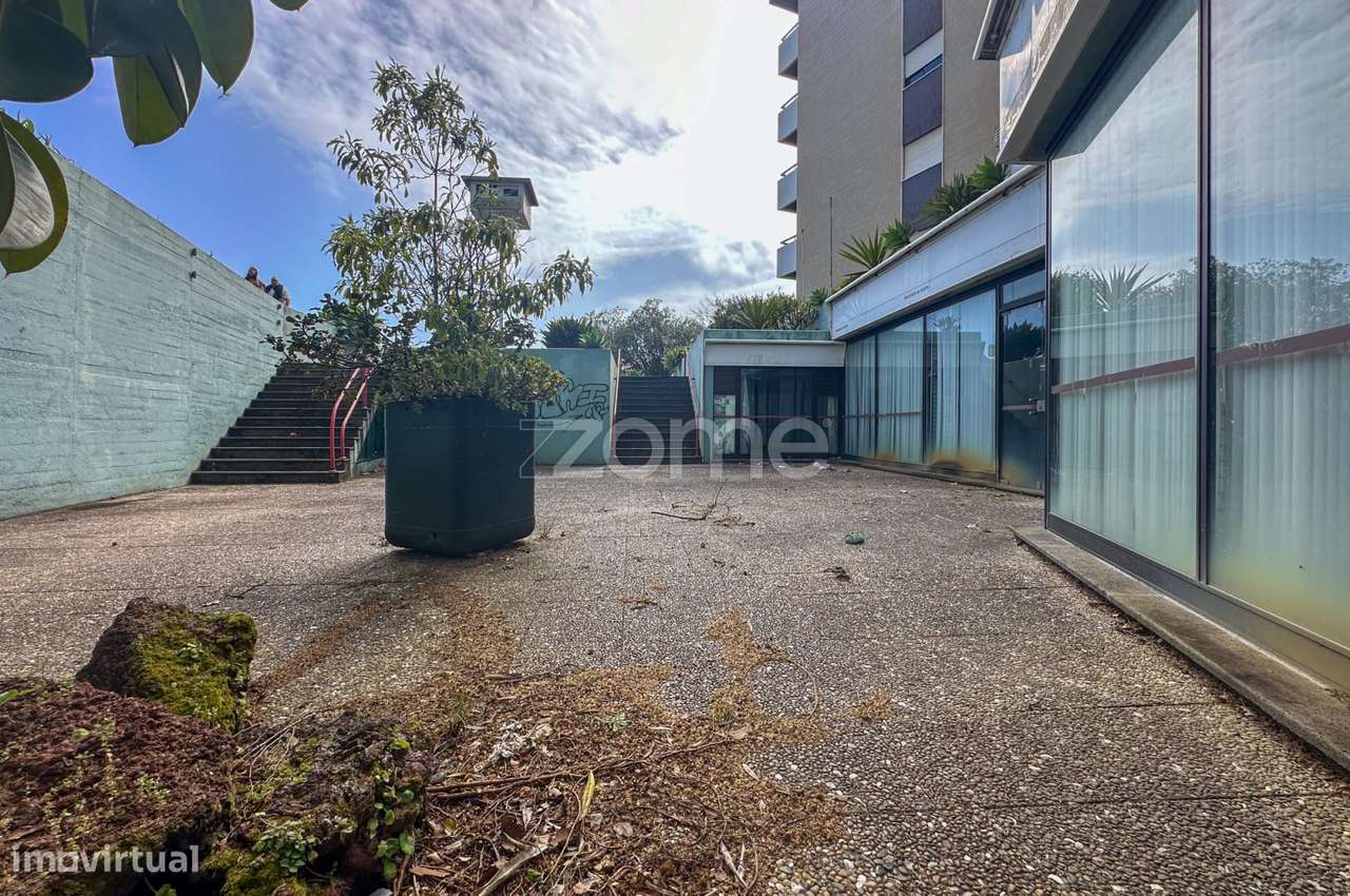 Espaço Comercial para arrendamento em Ponta Delgada. - Grande imagem: 3/47