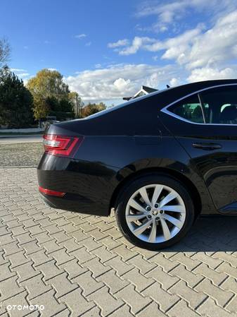 Skoda Superb 2.0 TDI 4x4 Style DSG - 12