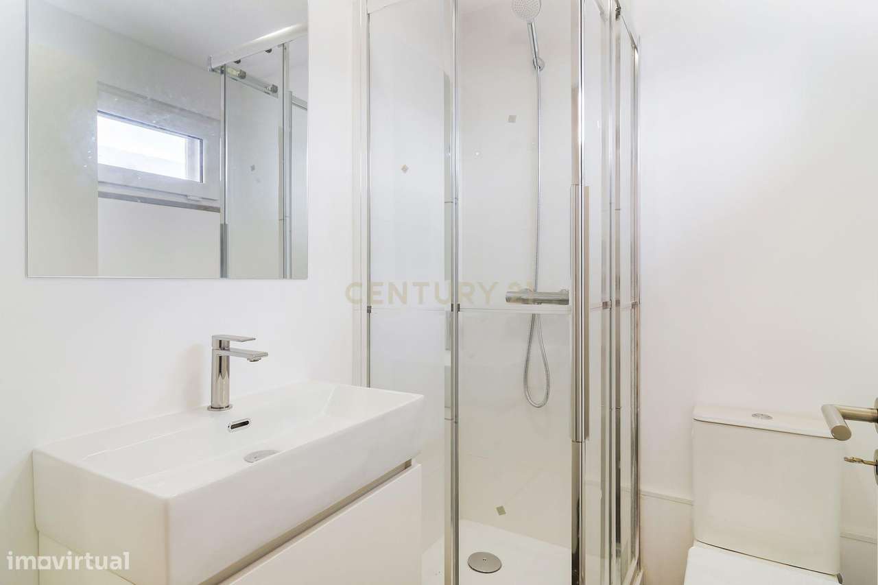 Moradia T4 isolada | Quinta D. Isabel de Abreu com garagem e piscina-32