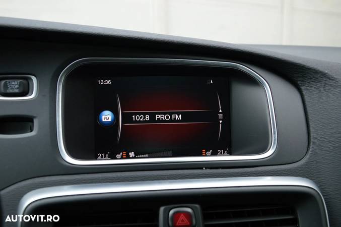 Volvo V40 D2 Inscription - 11