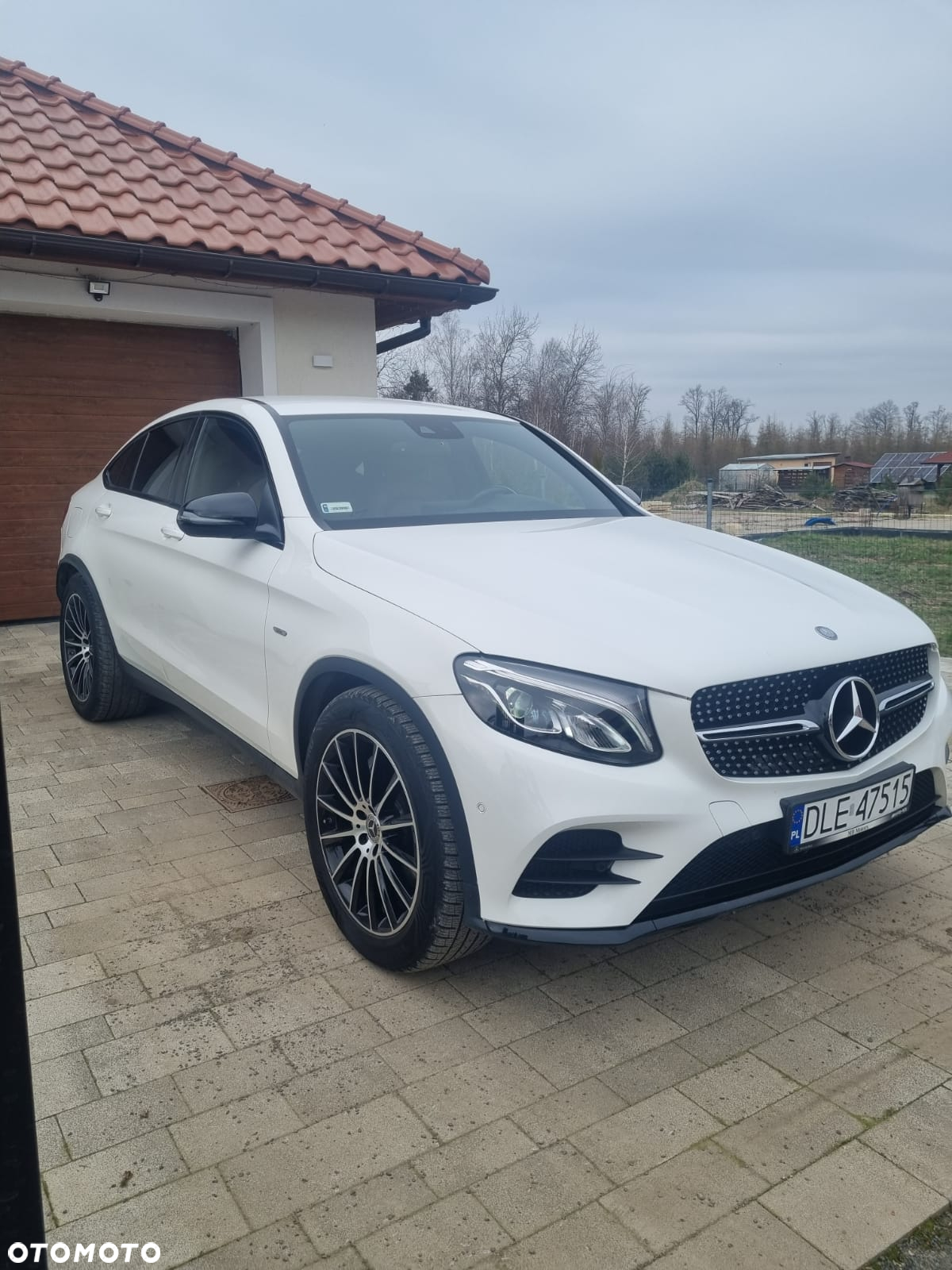 Mercedes-Benz GLC 220 d Coupe 4Matic 9G-TRONIC Edition 1 - 2