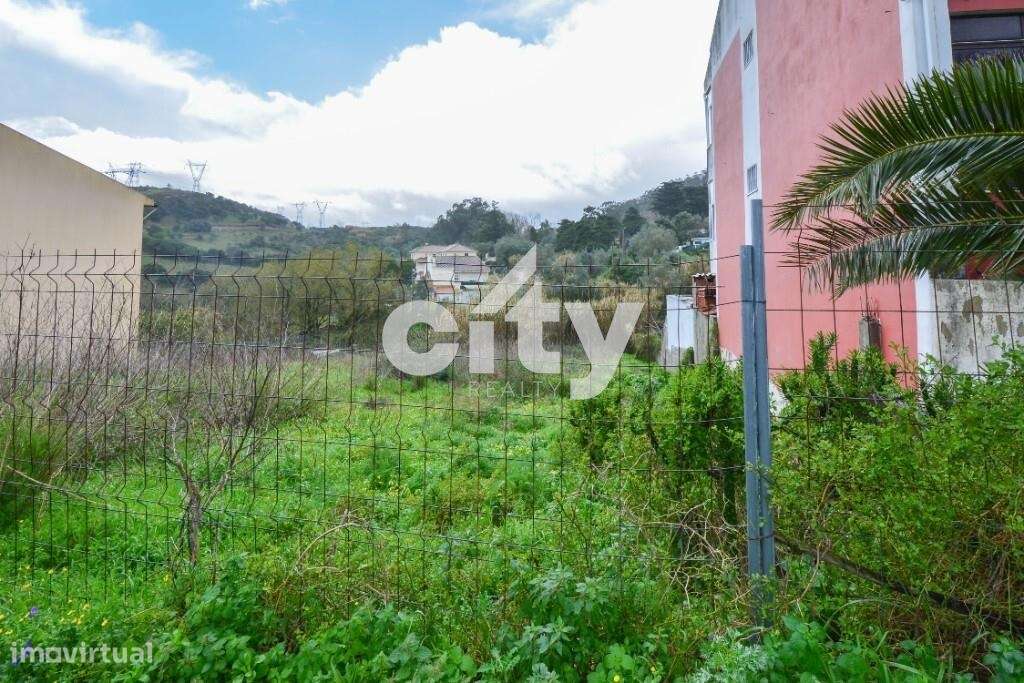 EXCELENTE TERRENO DE 566 M2, EM A-DA-BEJA, PROXIMO AO UBBO - Grande imagem: 2/16