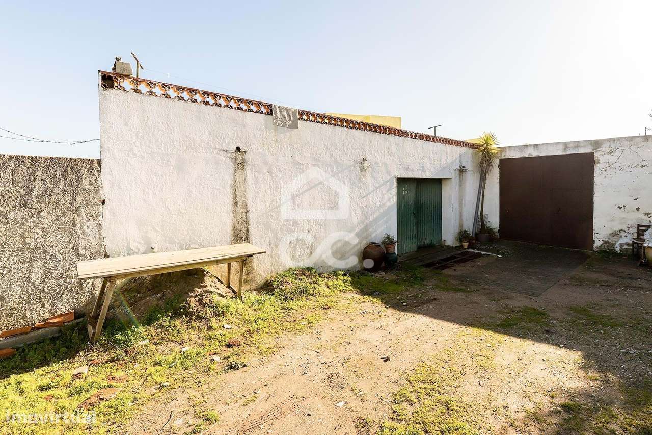 Moradia T5 c/ Espaço Exterior, Garagem e Terraço | Torrão, Alcácer do-32