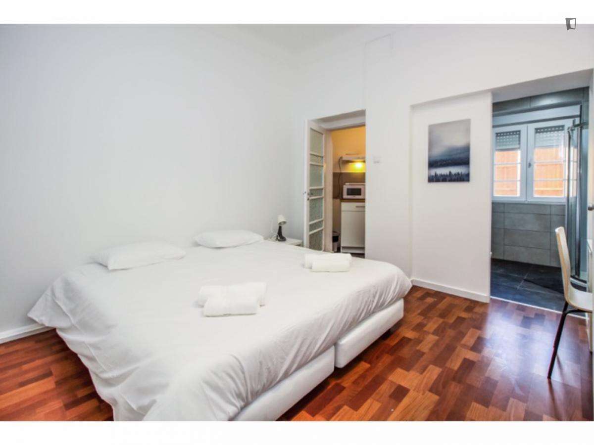 Quarto - localizado em Alameda Lisbon - Grande imagem: 5/9