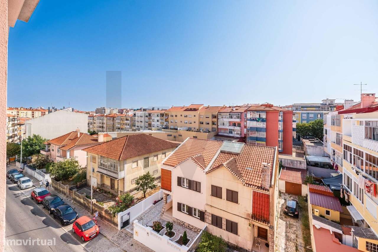 Apartamento T4 totalmente remodelado em Mem Martins, Sintra | Estacion-27