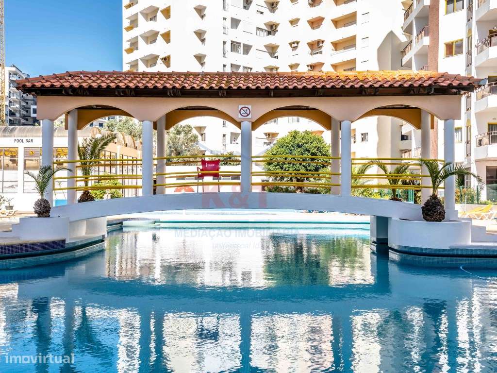Piscinas de água salgada e zona de Lazer - Empreendimento Clube Pra...-15
