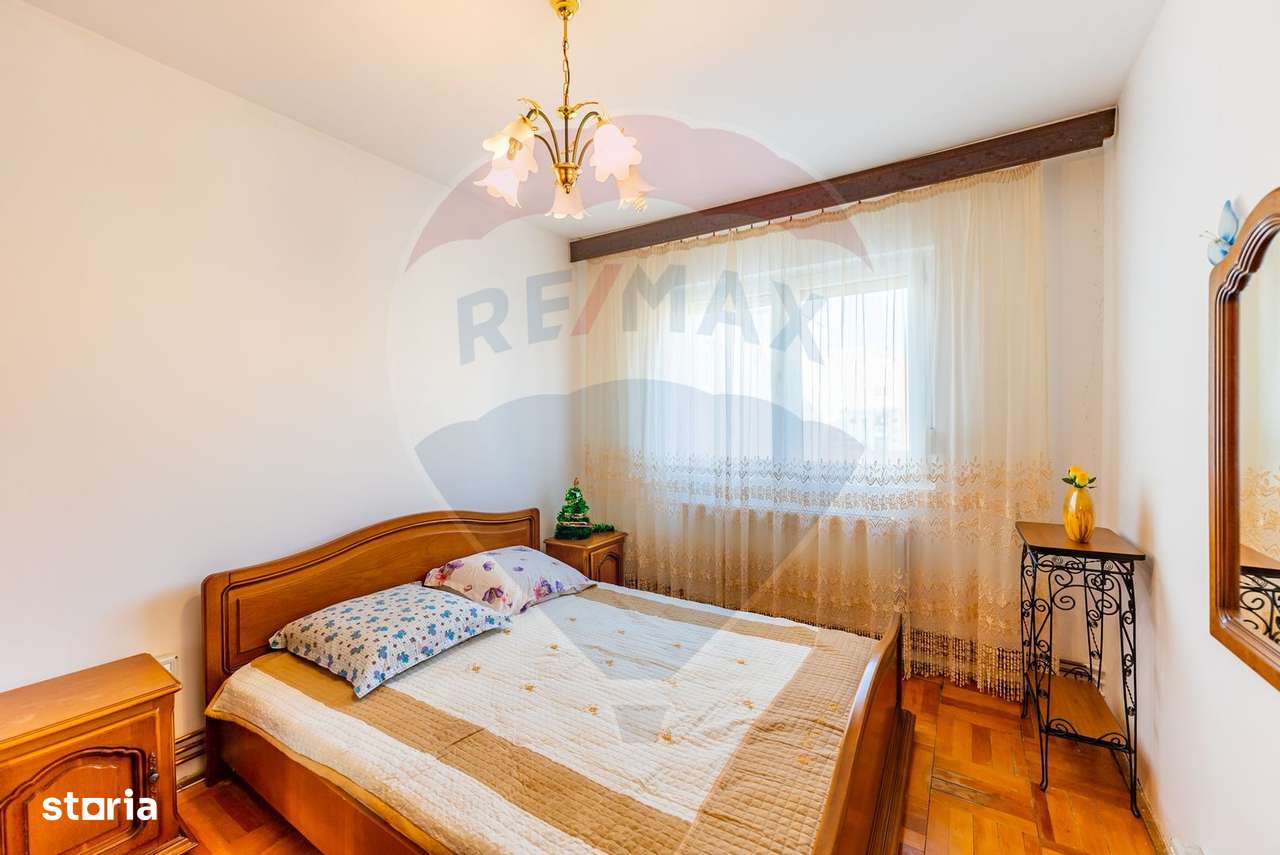 Apartament cu 3 camere de închiriat în zona Aurel Vlaicu - Imagine principală: 3/12