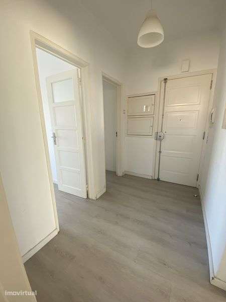 Arrendo T1 Amadora - Grande imagem: 4/4