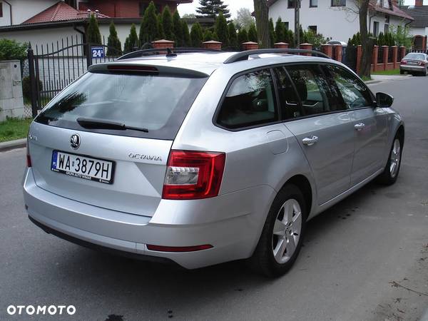 Skoda Octavia 2.0 TDI Ambition - 6