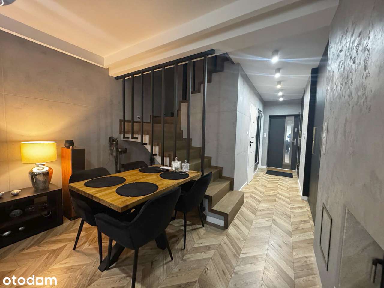 Nowoczesny dom szeregowy, wysoki standard wykończenia-5