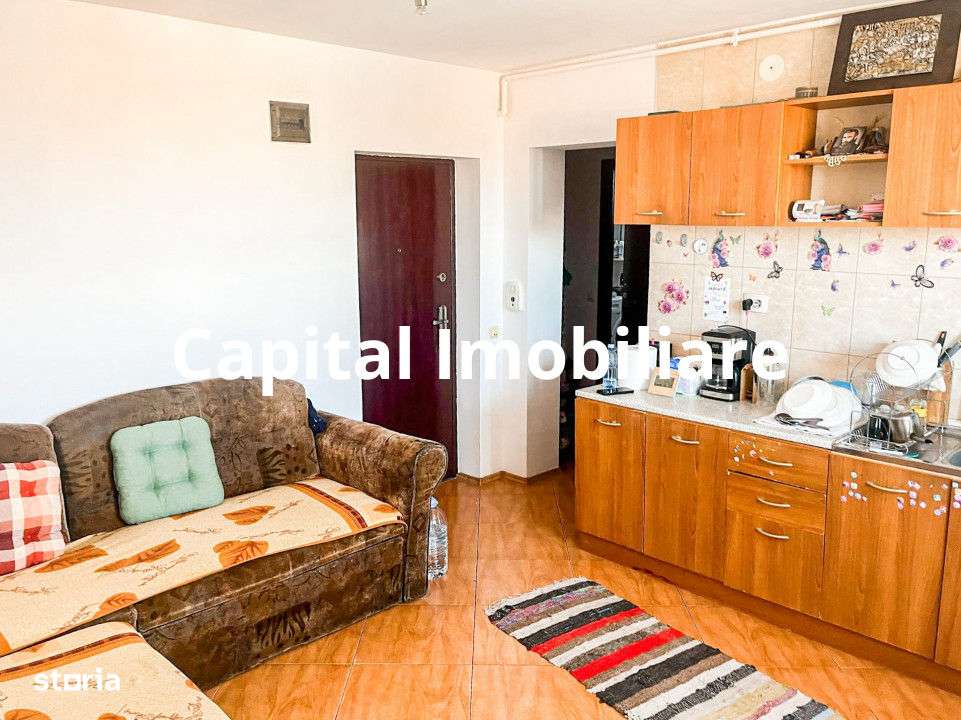 Apartament 3 camere de vanzare, zona Luptei - Imagine principală: 4/9