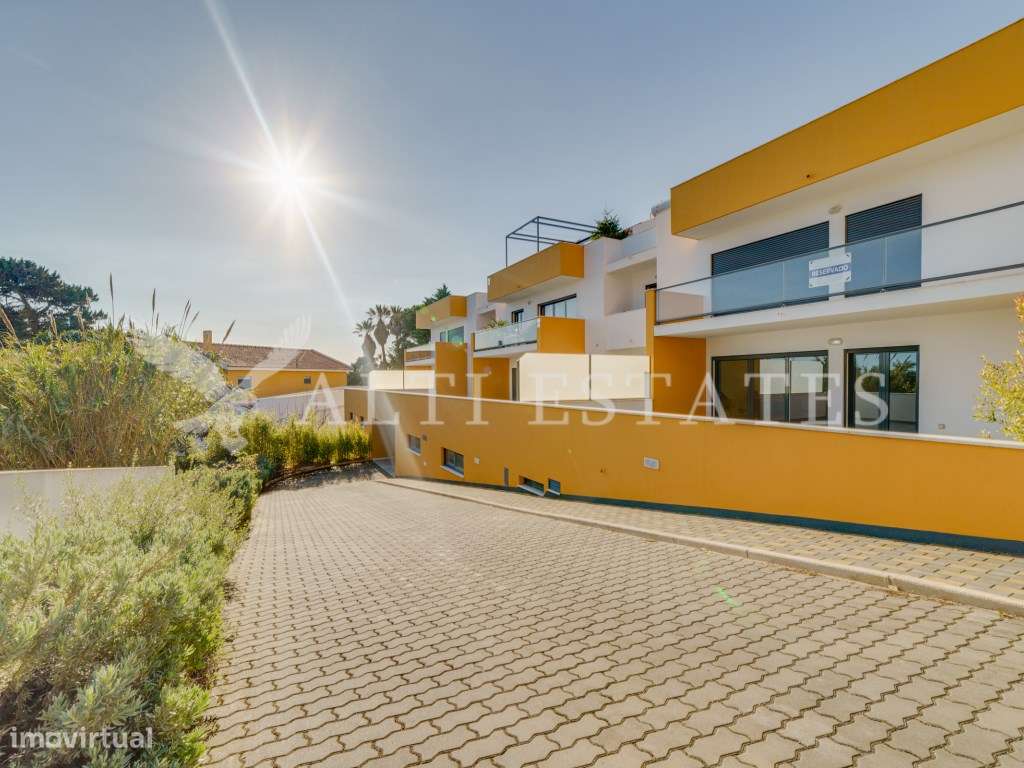 Apartamento Duplex T3 Virado a Sul com Vista Mar, Pronto a Estrear-28