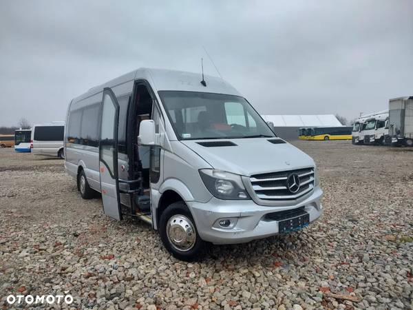 Mercedes-Benz Sprinter 519 - 1