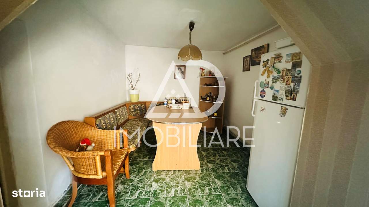 Vânzare vilă + spațiu comercial , Bld Ecaterina Teodoroiu - Imagine principală: 5/11