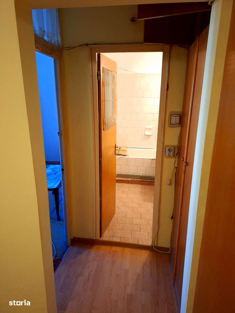 2 camere Eremia , Decomandat / Centrală , Amplasament DEOSEBIT ! - Imagine principală: 5/13