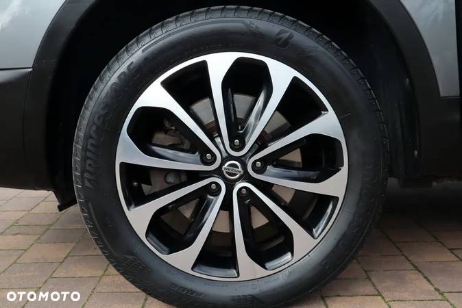 Nissan Qashqai+2 2.0 4x4 Tekna - 32