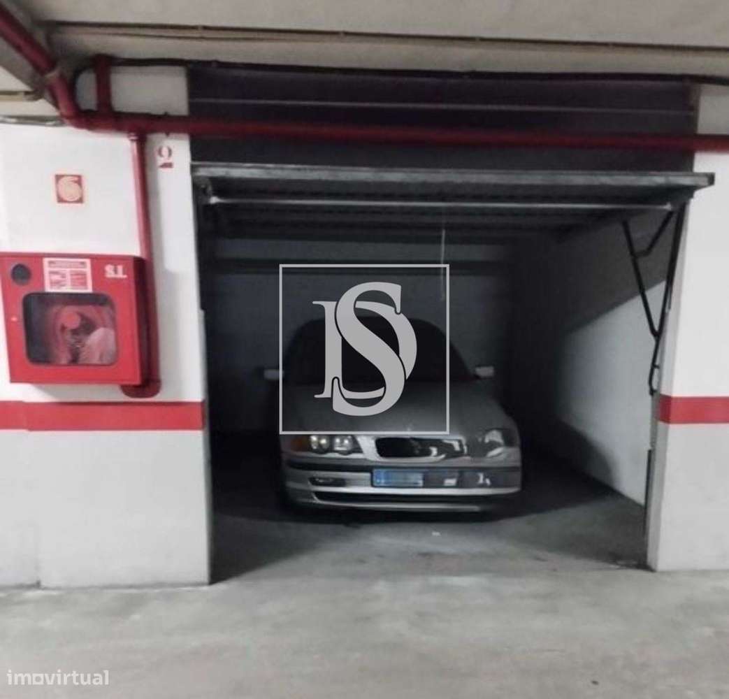 Garagem em Vila nova de Famalicão - Grande imagem: 3/7
