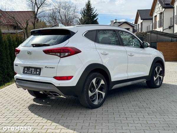 Hyundai Tucson 2.0 CRDI BlueDrive Comfort 2WD - 13