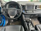 Toyota RAV4 - 8