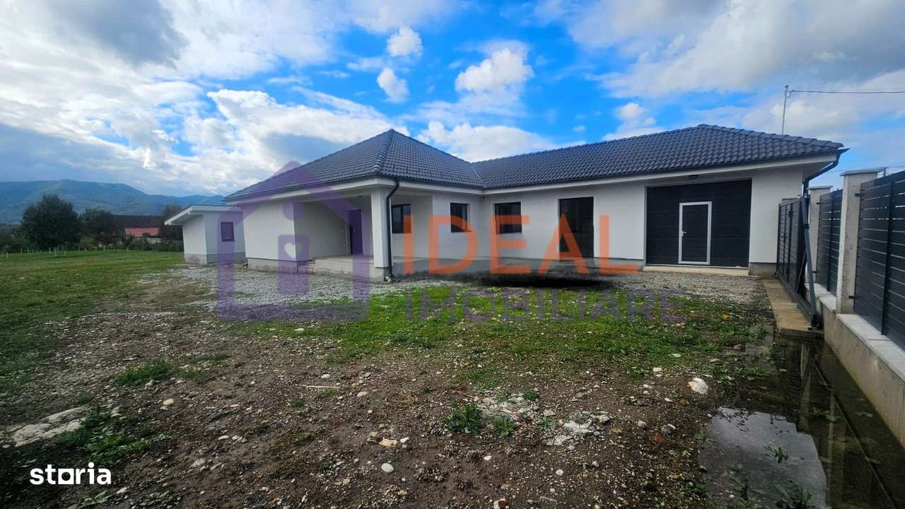 Casa Individuala pe un singur nivel cu 2200 mp de curte, in Săcel - Imagine principală: 2/9