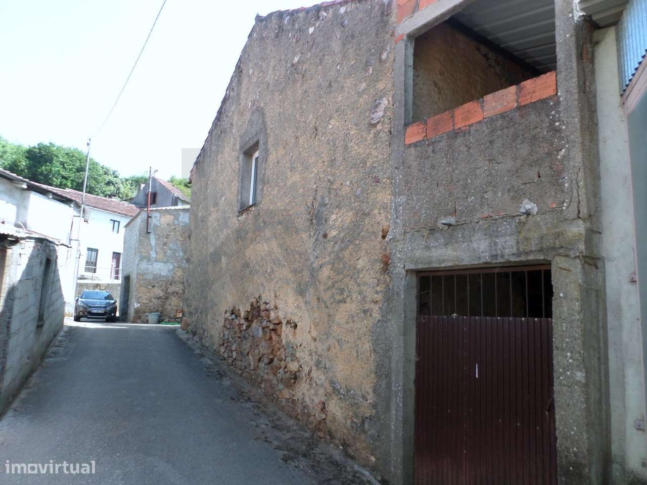 Moradia em Pedra para Recuperar | Potencial T3 com Cave Ampla - Grande imagem: 2/18