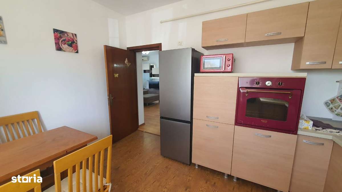 Exclusivitate,Mamaia Nord,3 cam,decomandat,centrala gaz,loc de parcare - Imagine principală: 5/11