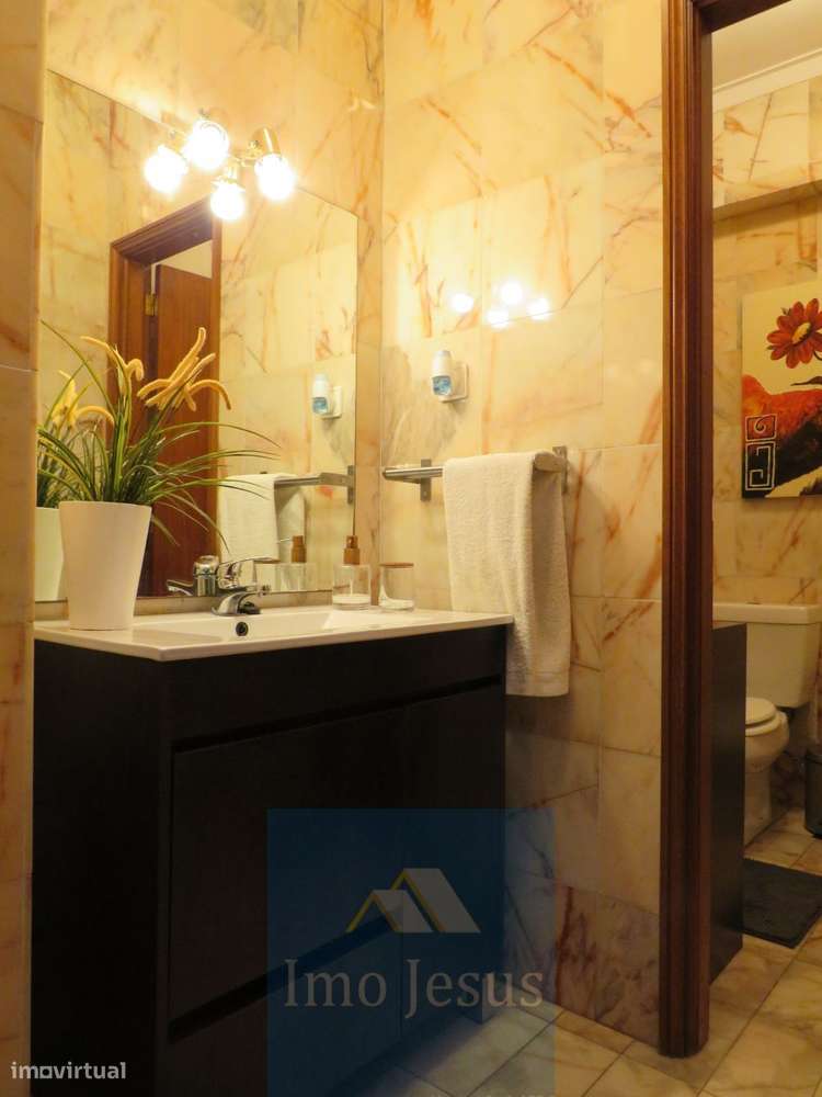 Moradia T5+2 Centro de Gaia-31