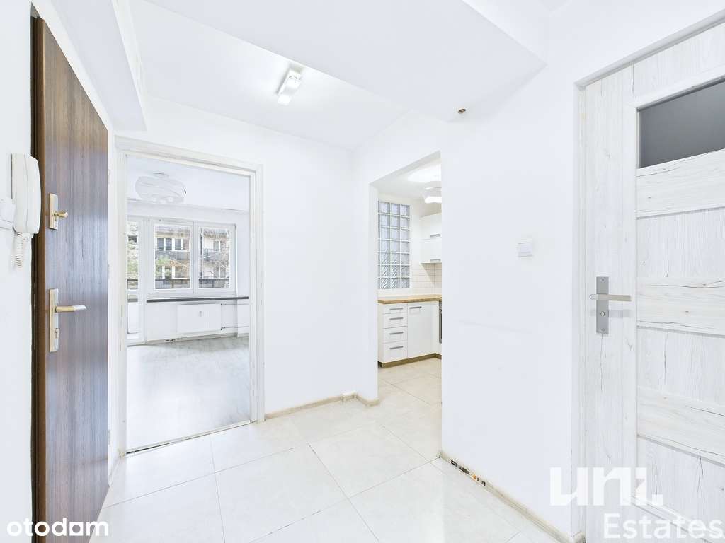 2- pokojowe mieszkanie w ładnym bloku-8