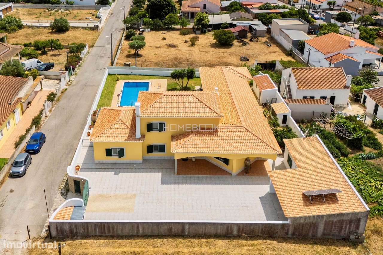 Moradia c/ 354 m² | Lote 1130 m² | Piscina e Jardim em Brejos do Assa-5