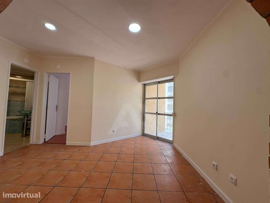 Apartamento T2-4