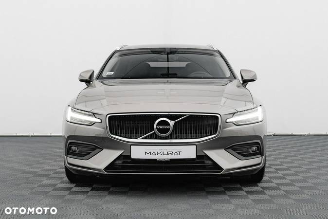 Volvo V60 D4 AWD Momentum Pro - 8