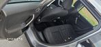 Peugeot 2008 1.6 e-HDi Active S&S - 12