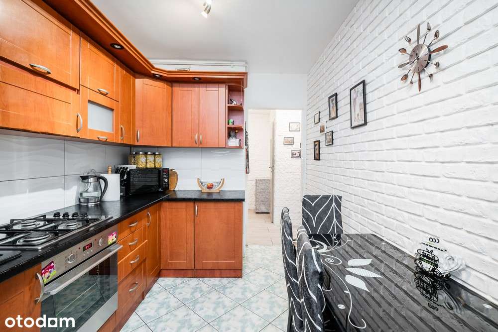 Duże 2-pokojowe mieszkanie, pierwsze piętro, łazienka po remoncie-5