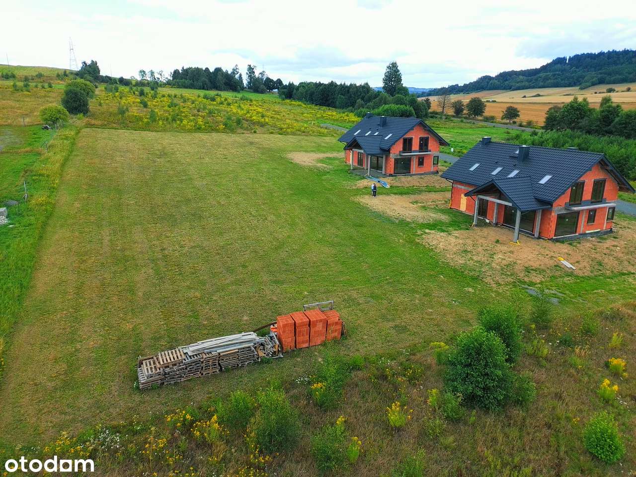 Przestronny dom 220 m² w stanie surowym | Przedwoj-2