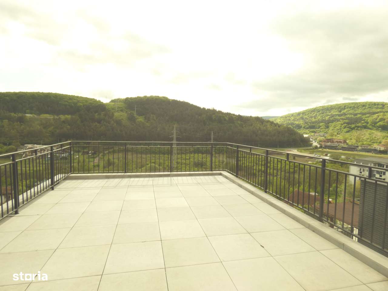 Apartament cu panorama de vanzare - Imagine principală: 5/10