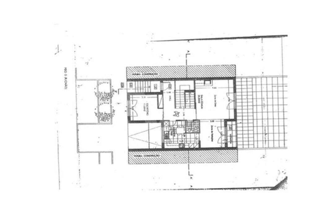 LOTE PARA CONSTRUÇÃO DE MORADIA EM ANTA - ESPINHO - PRÓXIMO DO MERCADO - Grande imagem: 2/3