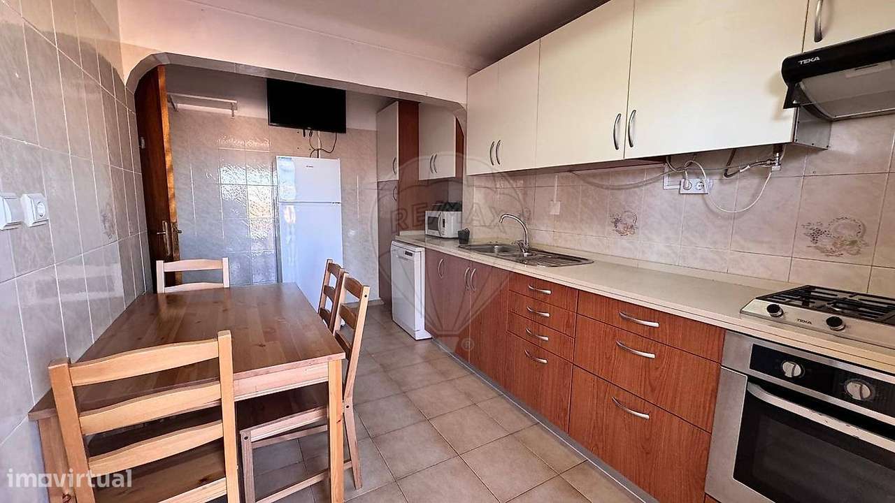 Moradia T5 para arrendamento - Grande imagem: 2/22
