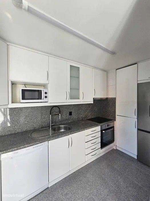 T4 C/Cozinha equipada- Matosinhos - Grande imagem: 3/10