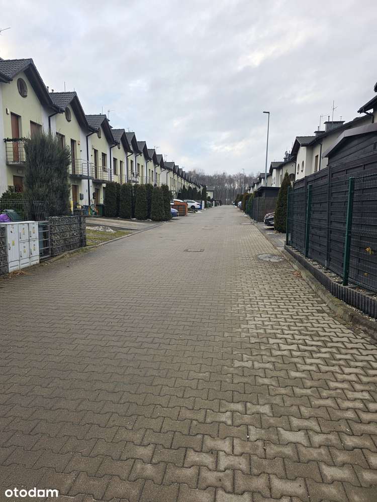 SUPER - Dom w zabudowie szeregowej - do wprowadzenia - oś. Leśne-19
