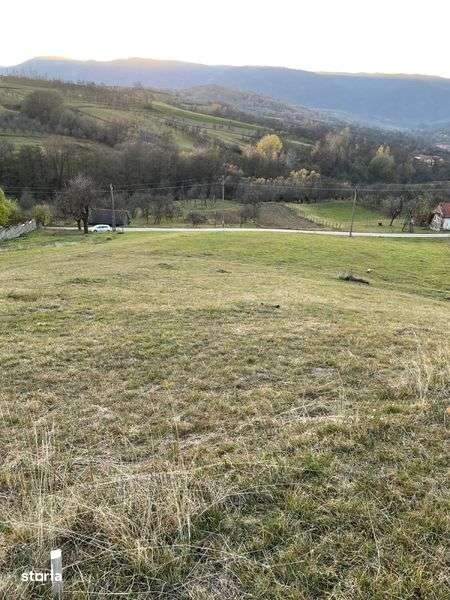 Teren intravilan - Imagine principală: 5/7