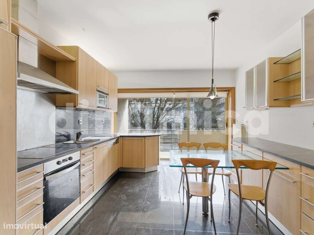 Apartamento T3+1 - Creixomil (Guimarães) - Grande imagem: 3/20