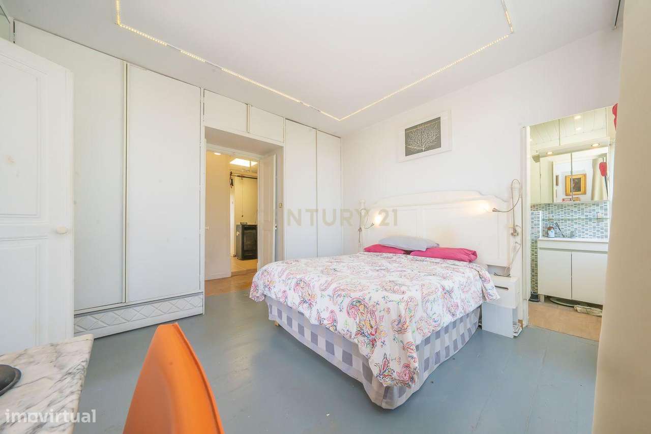 Apartamento com charme em Setúbal com uma vista soberba para o rio e t-9